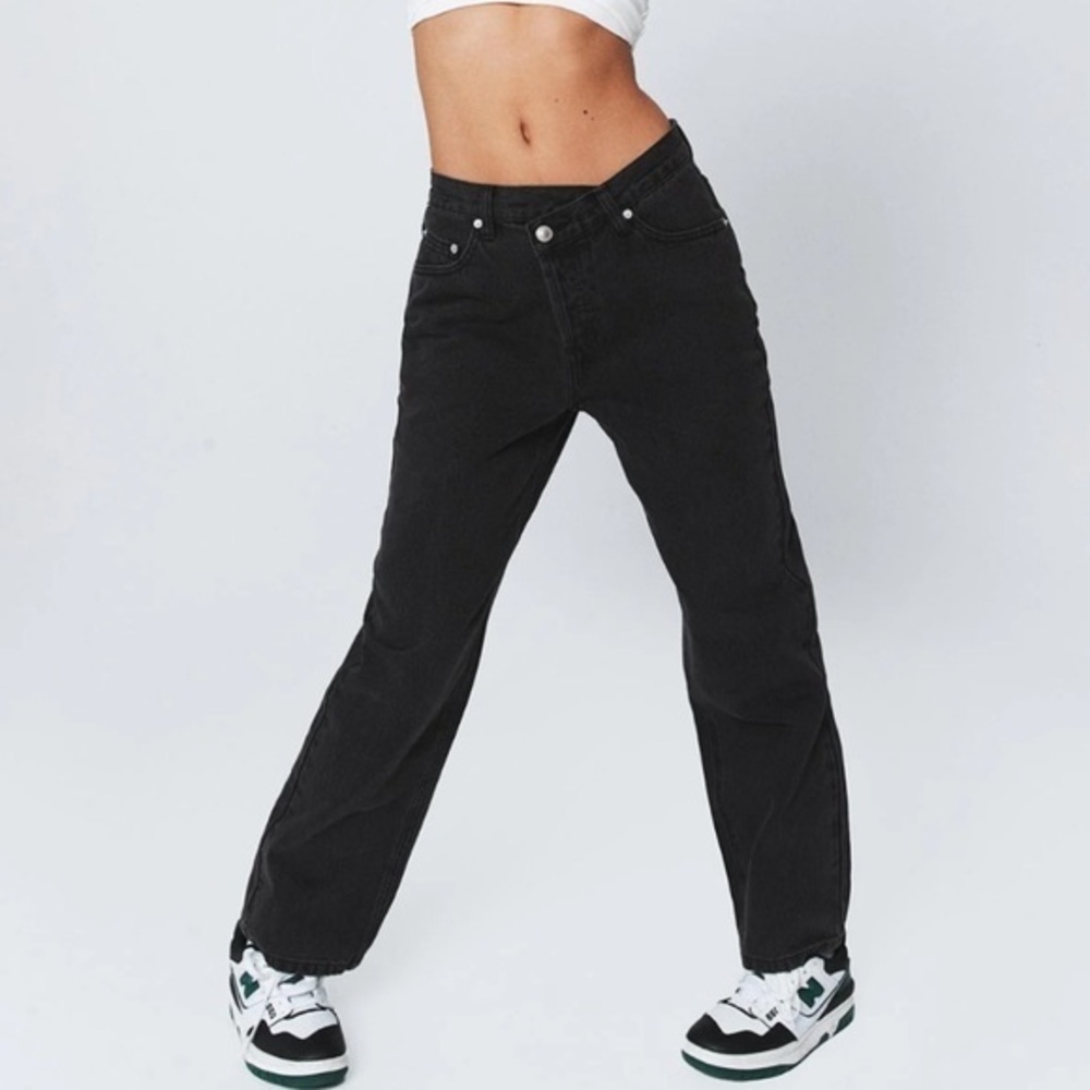 Princess Polly Asymmetrical Black Crossover Highrise Straight Leg Relaxed Jean